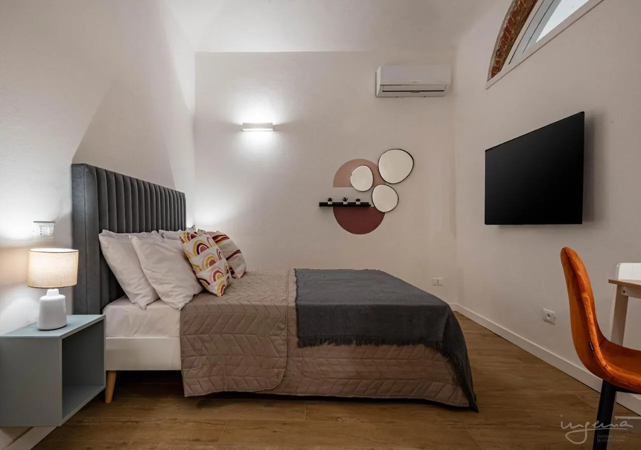 The Urban Blue, Superior Apartment Near Lungarni Pisa 0*,  Italien