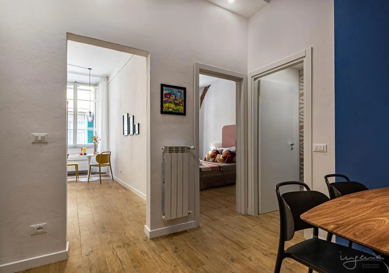The Urban Blue, Superior Apartment Near Lungarni Pisa