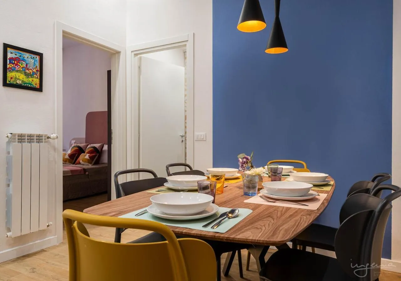 The Urban Blue, Superior Apartment Near Lungarni Pisa