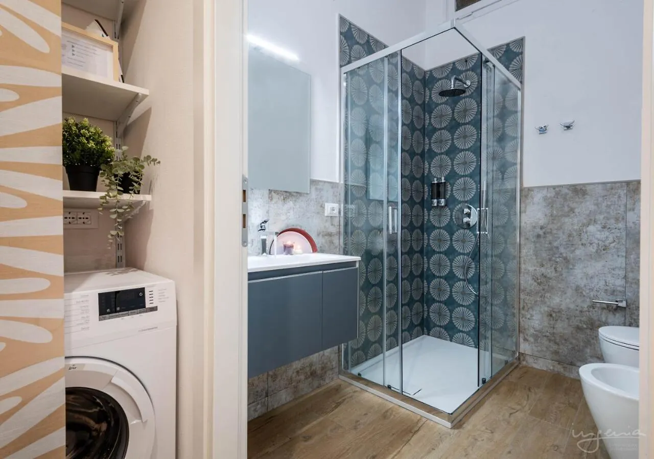 The Urban Blue, Superior Apartment Near Lungarni Pisa